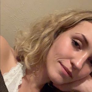 Meet your Posher, Michaela